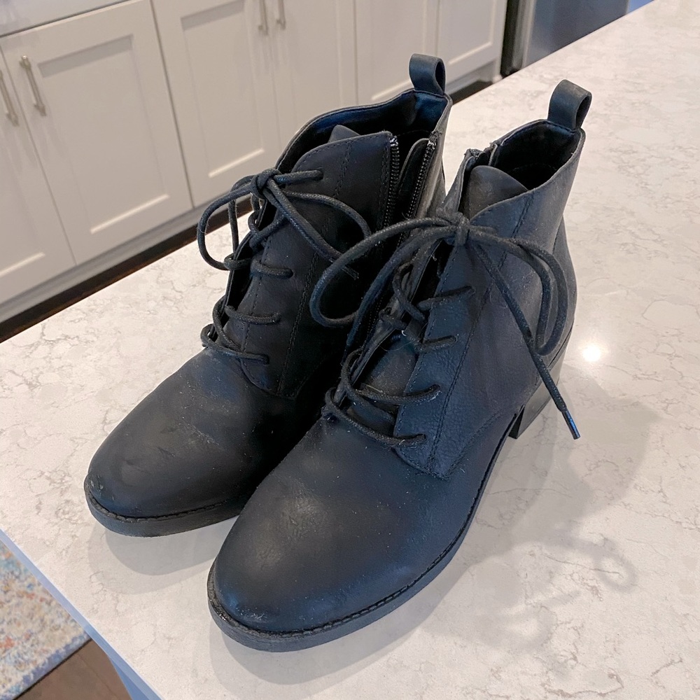 Black boots
